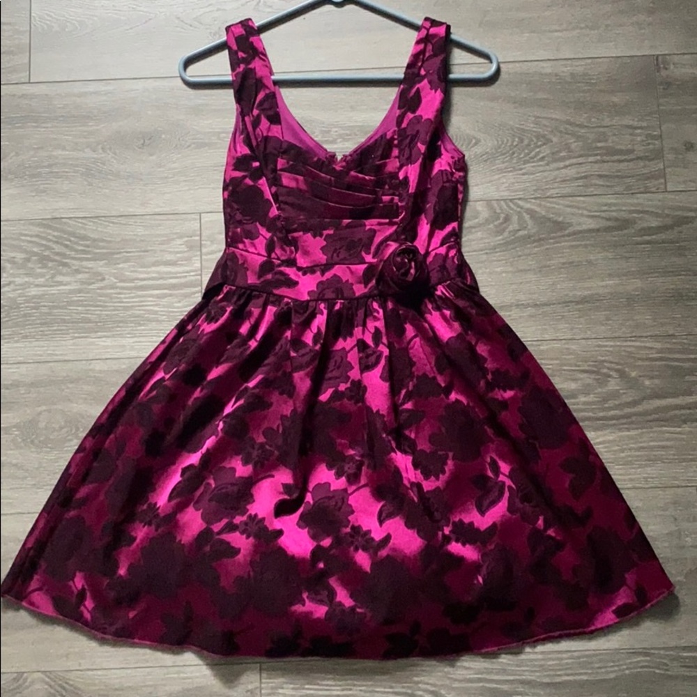 Flower Patterned Semi-Formal Dress